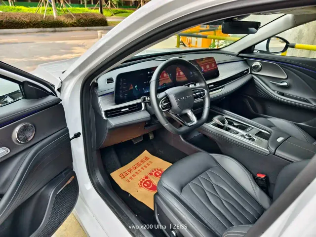 Chery Arrizo 8 — Фото автомобиля 4