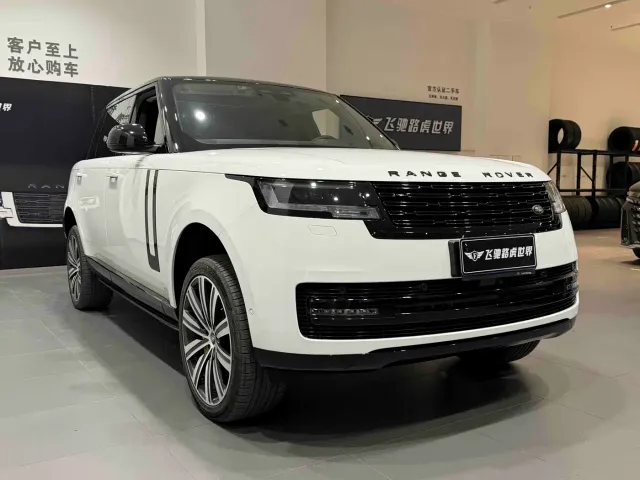 Land Rover Range Rover — Фото автомобиля 3