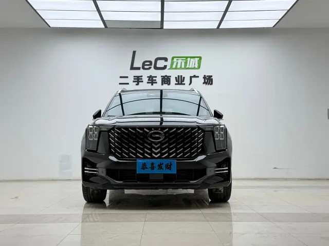 GAC Trumpchi GS8 — Фото автомобиля 2