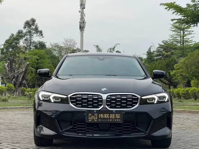 BMW 3 Series — Фото автомобиля 2
