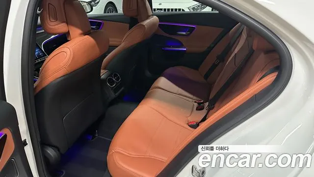 Mercedes-Benz C-Class — Фото автомобиля 20