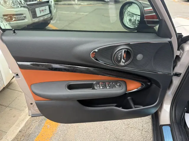 MINI Clubman — Фото автомобиля 10