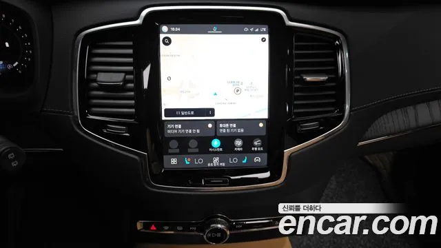 Volvo XC90 — Фото автомобиля 19