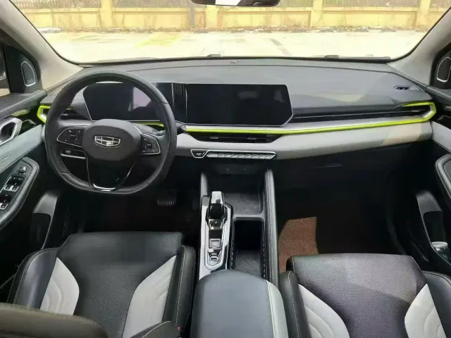 Geely Binyue — Фото автомобиля 5