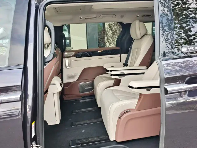 BYD Xia — Фото автомобиля 5