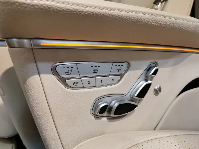 Mercedes-Benz V-Class — Фото автомобиля 16