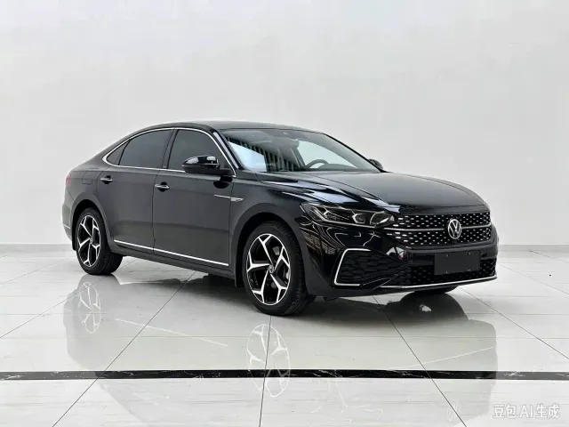 Volkswagen Passat — Фото автомобиля 5