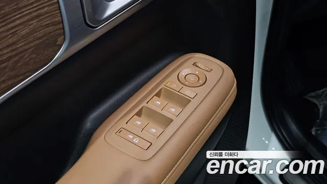 Hyundai Santa Fe MX5 — Фото автомобиля 26