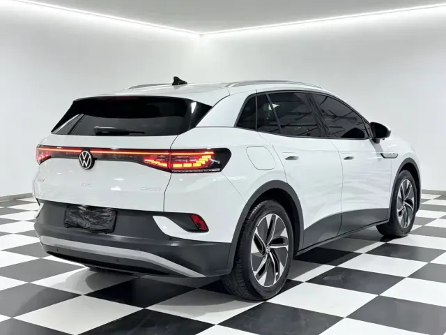 Volkswagen ID.4 Crozz — Фото автомобиля 4