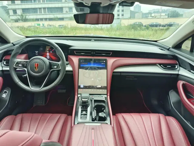 Hongqi H5 — Фото автомобиля 5