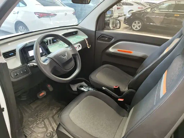 Wuling Hongguang Mini EV — Фото автомобиля 15