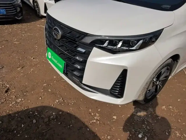 GAC Trumpchi M6 — Фото автомобиля 23