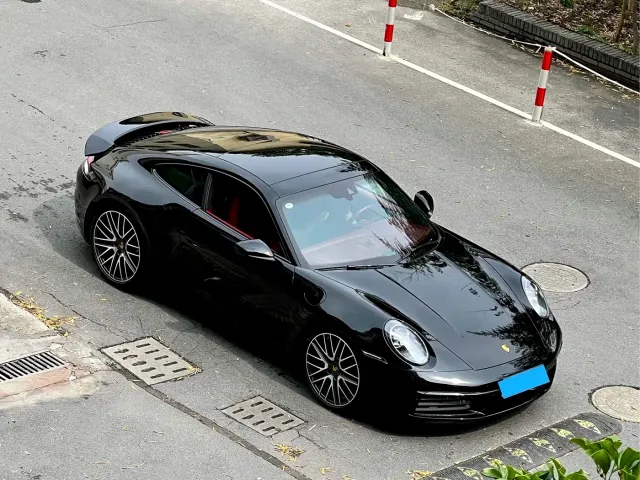 Porsche 911 — Фото автомобиля 4