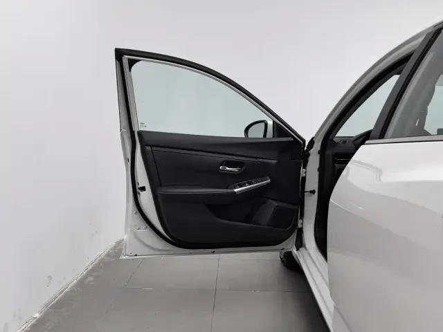 Nissan Sylphy — Фото автомобиля 8
