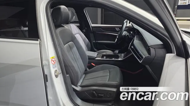 Audi A6 45 TFSI quattro Premium — Фото автомобиля 11