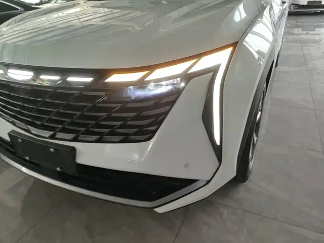 Geely Boyue L — Фото автомобиля 23