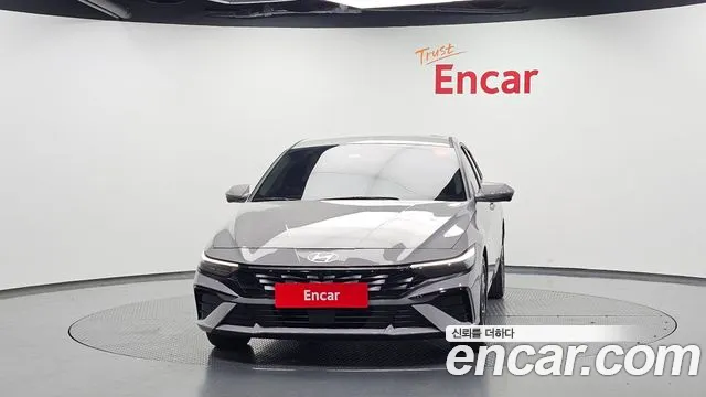 Hyundai Avante CN7 — Фото автомобиля 3