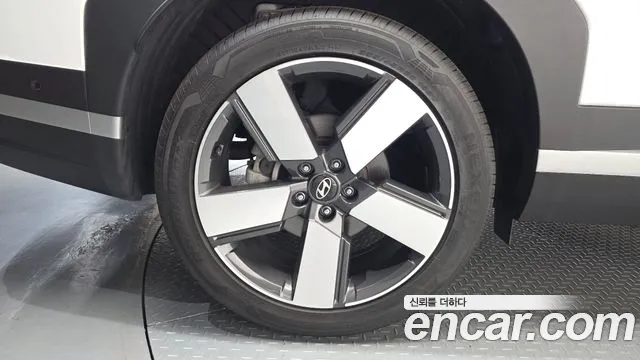 Hyundai Santa Fe MX5 — Фото автомобиля 5