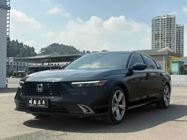 Фотография автомобиля — Honda Accord