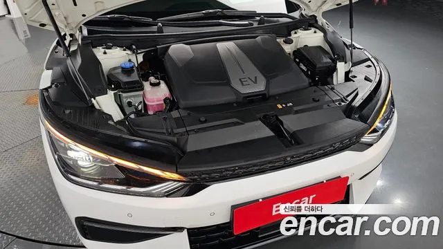 Kia EV6 Long Range — Фото автомобиля 3