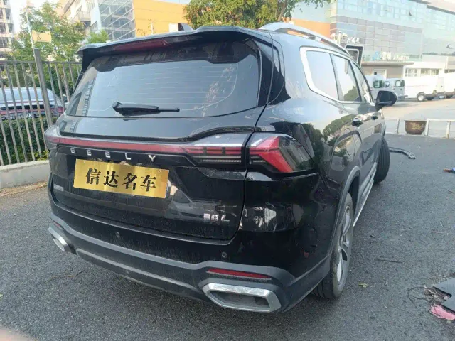 Geely Haoyue L — Фото автомобиля 8