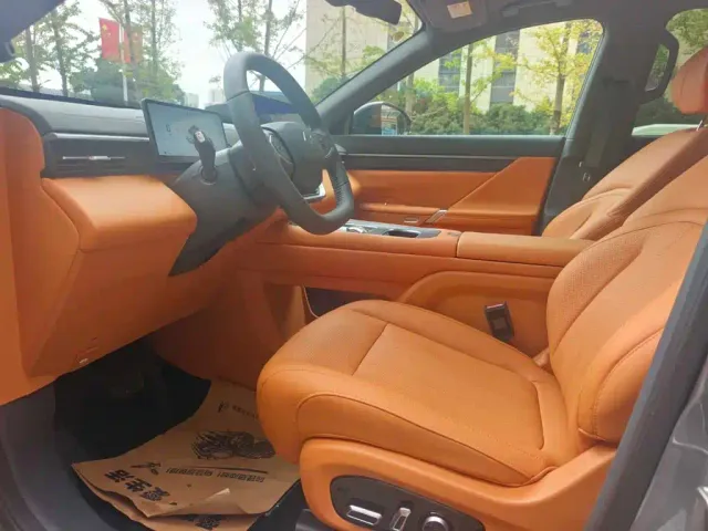 Dongfeng eπ 008 — Фото автомобиля 10