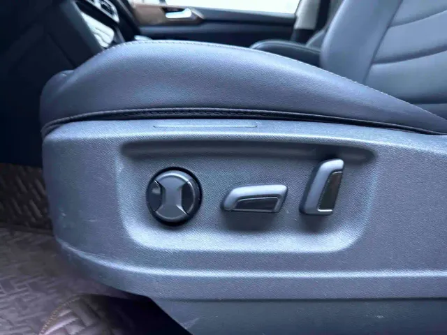 Volkswagen Tharu — Фото автомобиля 18