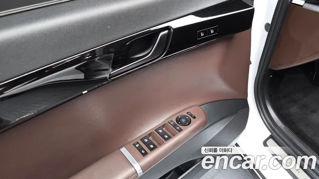 Hyundai Grandeur — Фото автомобиля 17