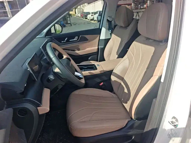Chery Tiggo 8L — Фото автомобиля 14