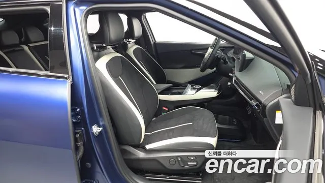 Kia EV6 — Фото автомобиля 6