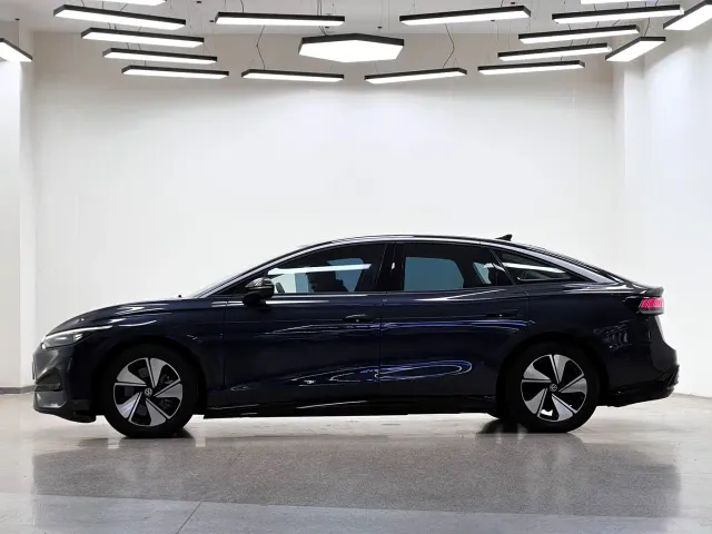 Volkswagen ID.7 Vizzion — Фото автомобиля 16