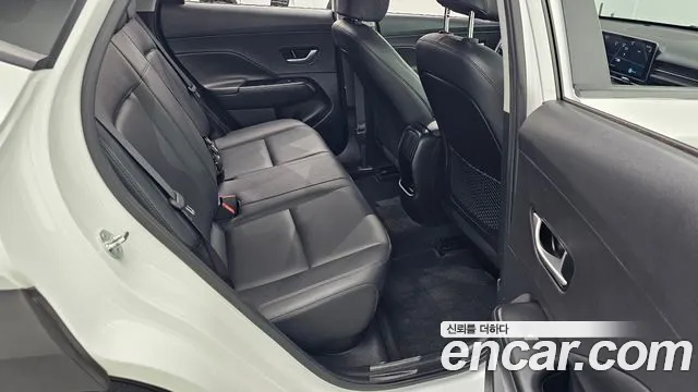 Hyundai Kona — Фото автомобиля 18