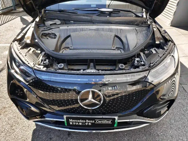 Mercedes-Benz EQE SUV — Фото автомобиля 4