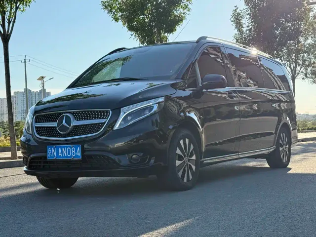 Фотография автомобиля — Mercedes-Benz Vito