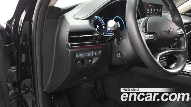 Genesis G80 Бензин 3.5 турбо AWD — Фото автомобиля 11