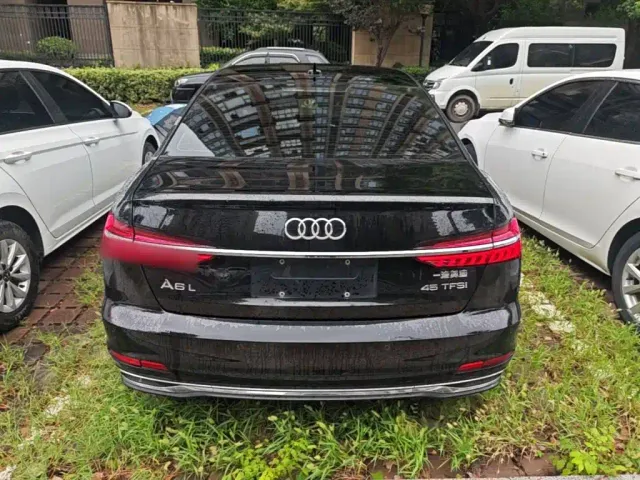 Audi A6L — Фото автомобиля 5
