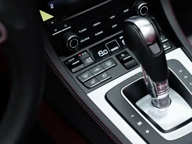 Porsche 718 — Фото автомобиля 26