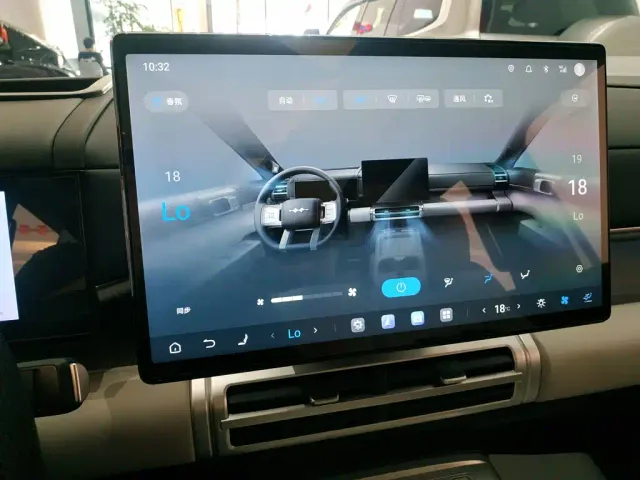 BYD FangChengBao Titanium 7 — Фото автомобиля 12