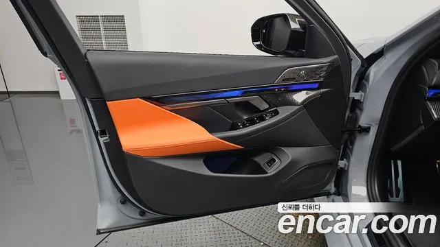 BMW M5 G90 — Фото автомобиля 13