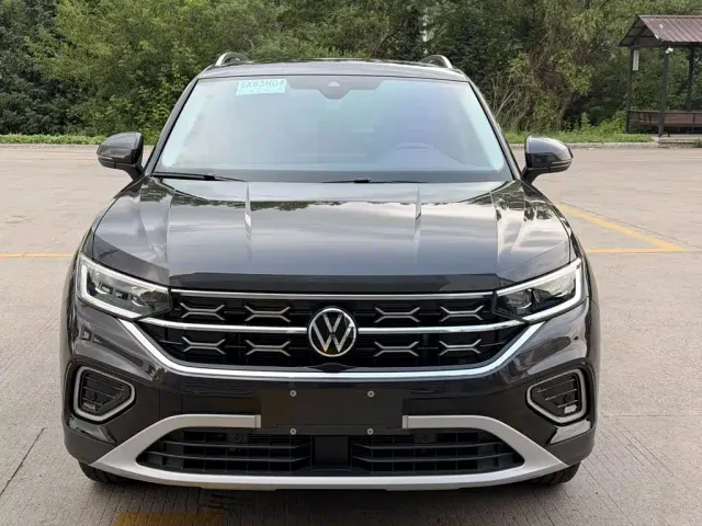 Volkswagen Tayron — Фото автомобиля 2