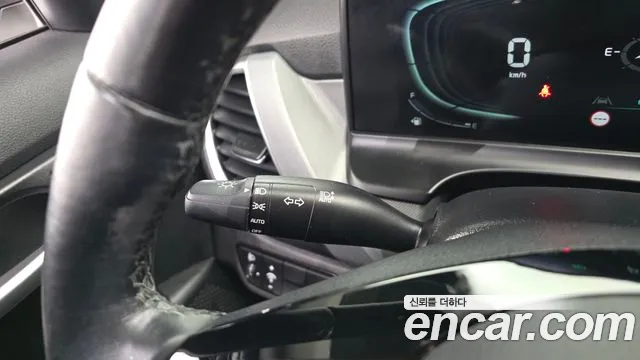 Kia Seltos — Фото автомобиля 17