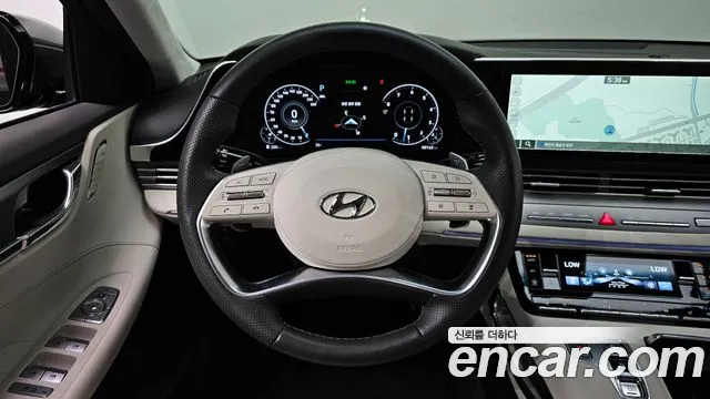 Hyundai Grandeur New — Фото автомобиля 20