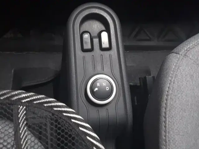 Wuling Hongguang Mini EV — Фото автомобиля 16
