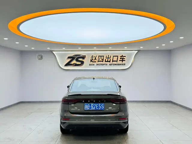 Geely Emgrand — Фото автомобиля 5