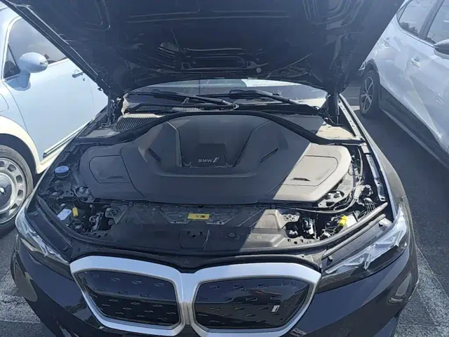 BMW i3 — Фото автомобиля 19