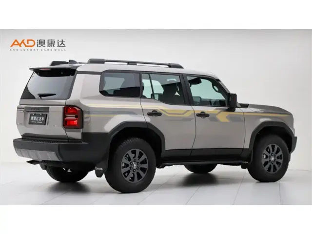 Toyota Prado — Фото автомобиля 3
