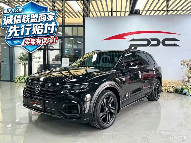 Фотография автомобиля — Volkswagen Touareg