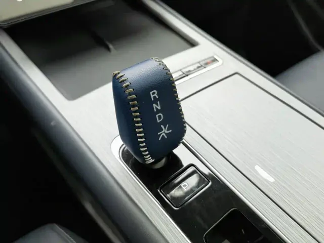 Geely Boyue L — Фото автомобиля 13