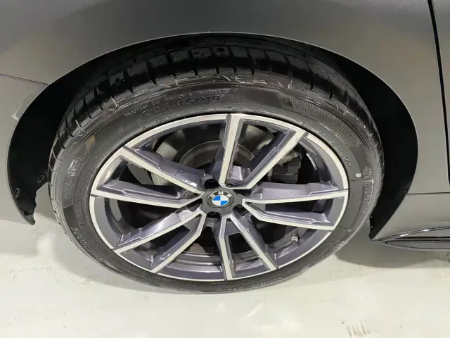 BMW 3 Series — Фото автомобиля 15