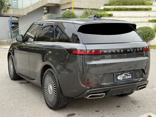 Land Rover Range Rover Sport — Фото автомобиля 8